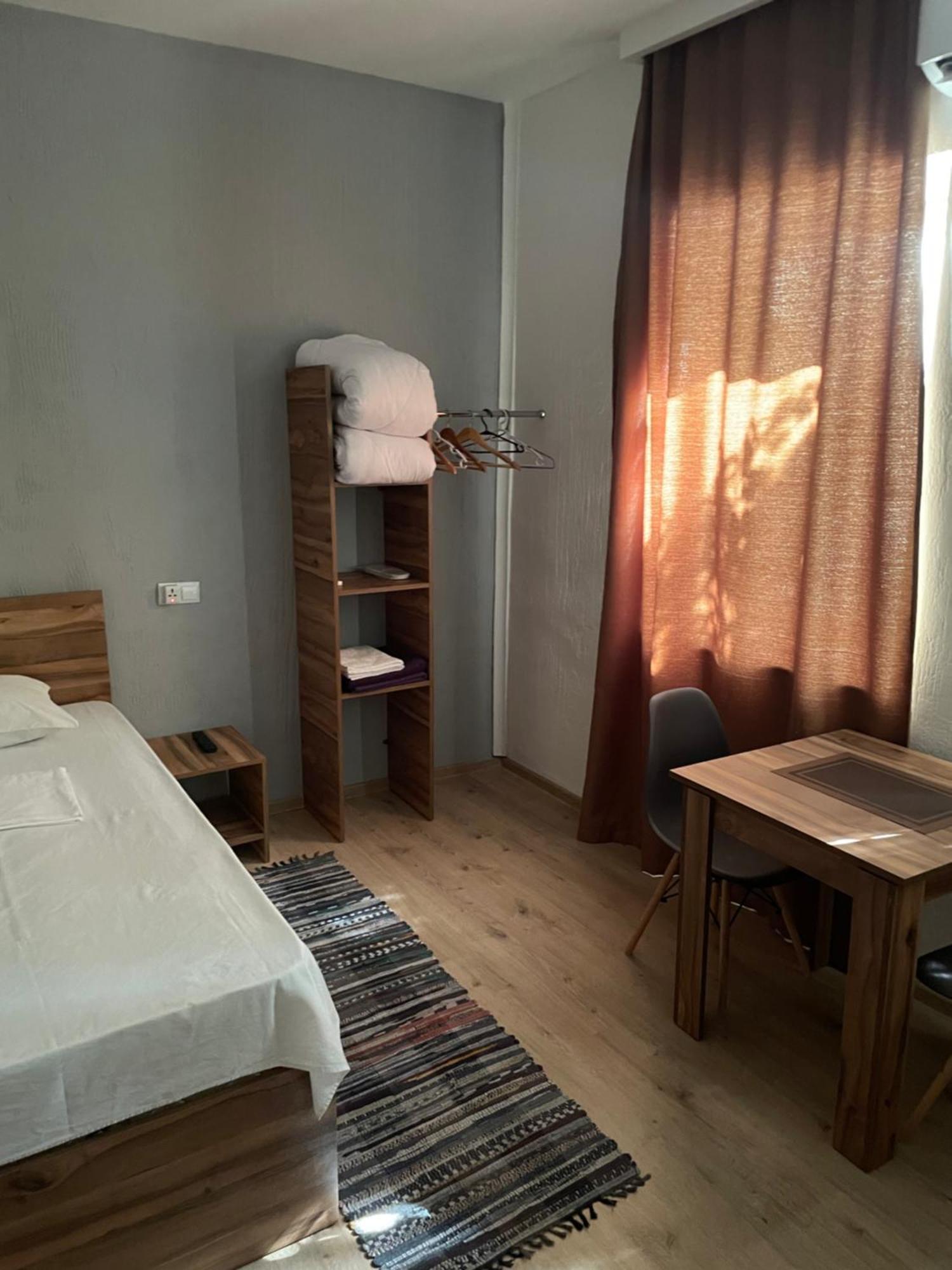 Apartment In The City Center With The Garden Yerevan Luaran gambar